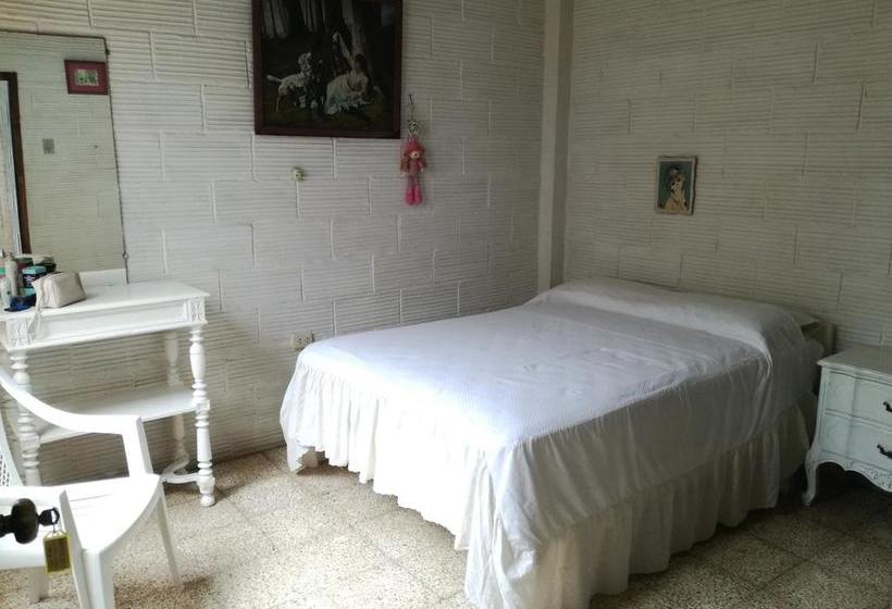 Bed and Breakfast Casa Alexandra | Bahia de Caraquez | Manabí | Ecuador 4