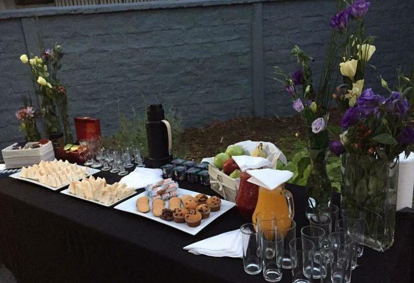 Bed and Breakfast Homestay El Cerro | Santiago de Chile | Santiago | Chile 2