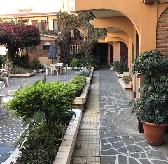 Albergue Hostal Elisa | Cochabamba | Bolivia | América del Sur 1