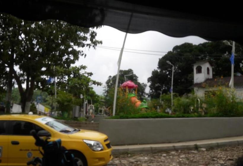 Hotel Hostal & Restaurante La Guacamaya | Minca | Magdalena | Colombia 10