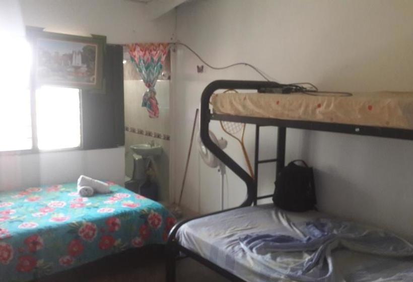 Hotel Hostal & Restaurante La Guacamaya | Minca | Magdalena | Colombia 13