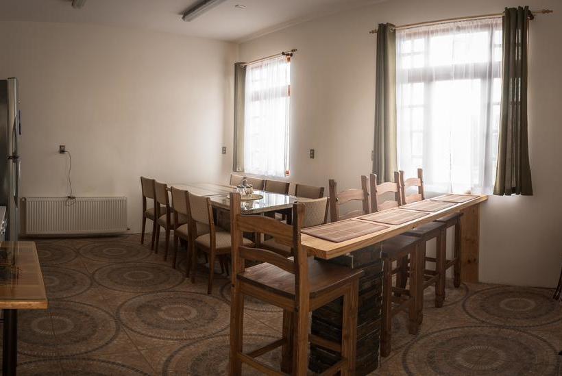 Albergue Sol De Invierno Backpackers | Punta Arenas | Magallanes y Antartica | Chile 12