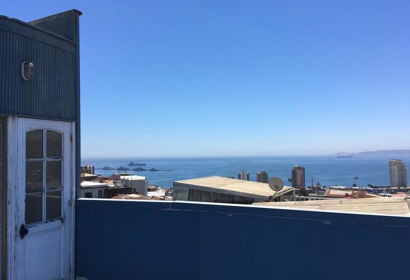 Albergue Azulina | Valparaíso | Valparaiso | Chile 6