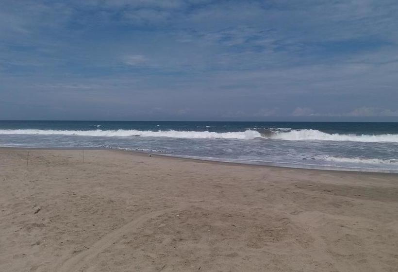 Hotel Ocean Canoas 178 | Canoas de Punta Sal | Contralmirante Villar | Perú 14