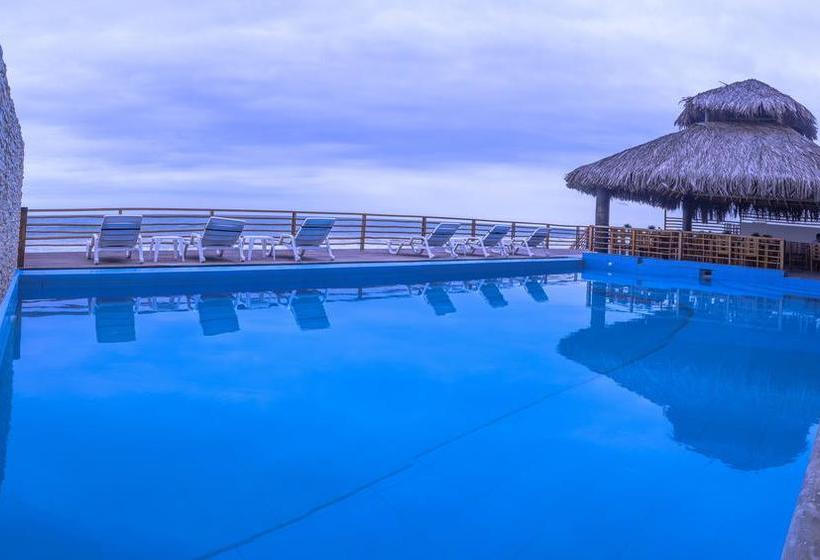 Akas Hotel Apartamentos | Canoas de Punta Sal | Contralmirante Villar | Perú 19