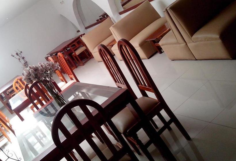 Hotel Estrellita Del Sur | Nasca | Nazca | Perú 3