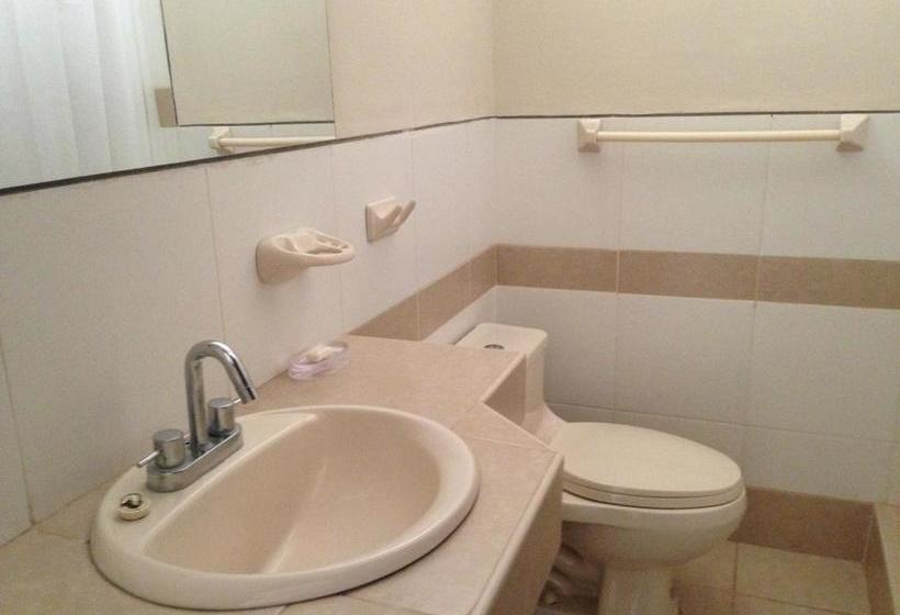 Montealis Hotel Boutique | Piura | Piura | Perú 6