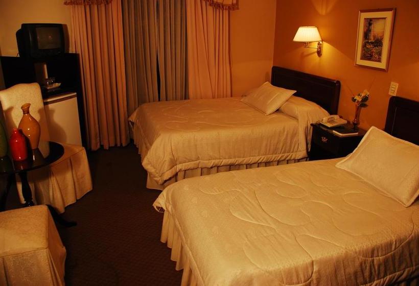 Hotel El Salvador | Tarija | Bolivia | América del Sur 11