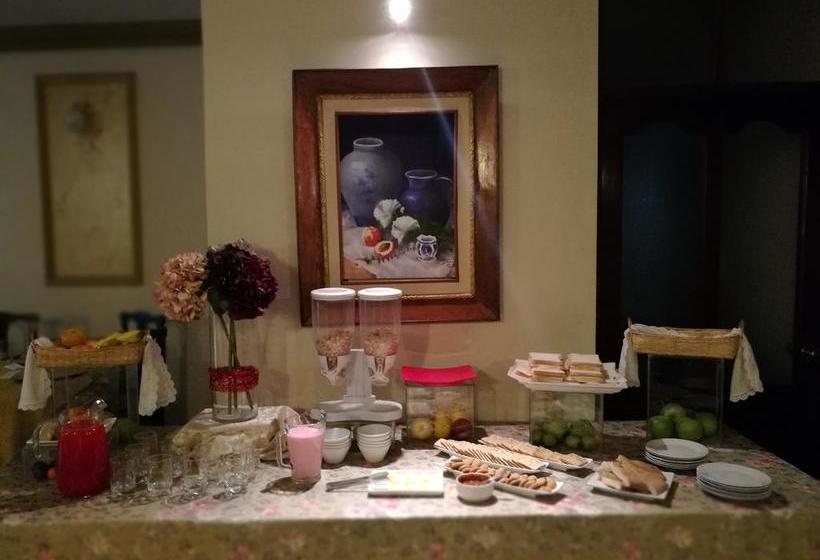 Hotel El Salvador | Tarija | Bolivia | América del Sur 5