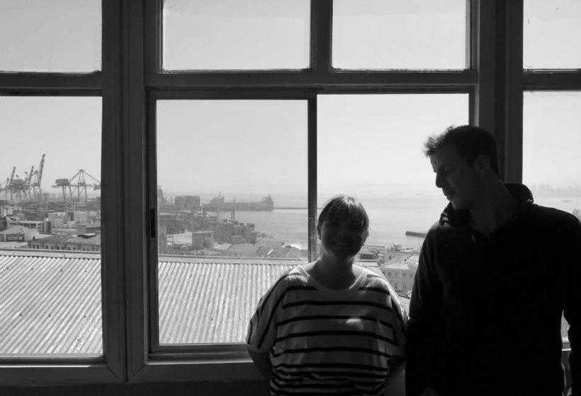 Albergue Hostal Casa De Mouat | Valparaíso | Valparaiso | Chile 11