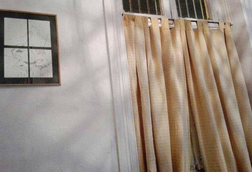 Albergue Hostal Casa De Mouat | Valparaíso | Valparaiso | Chile 3