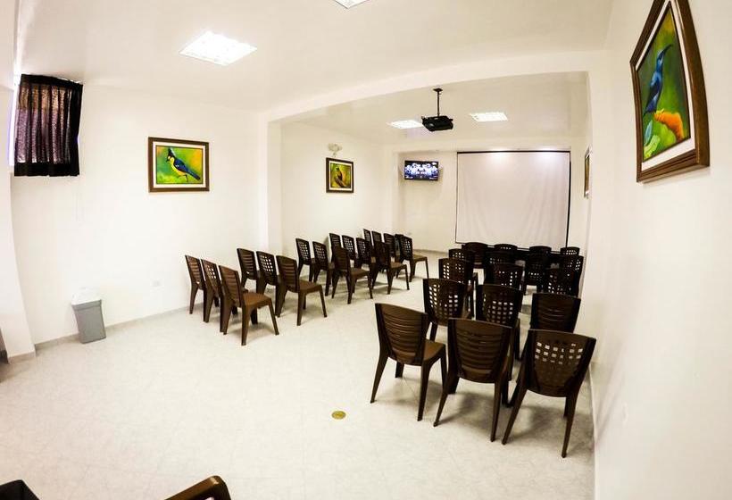 Hotel Alojamiento El Cardenal | Iquitos | Maynas | Perú 20