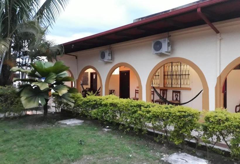 Hotel Salamandra S Suites & | Tena | Napo | Ecuador 1