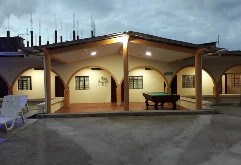 Hotel Salamandra S Suites & | Tena | Napo | Ecuador 15