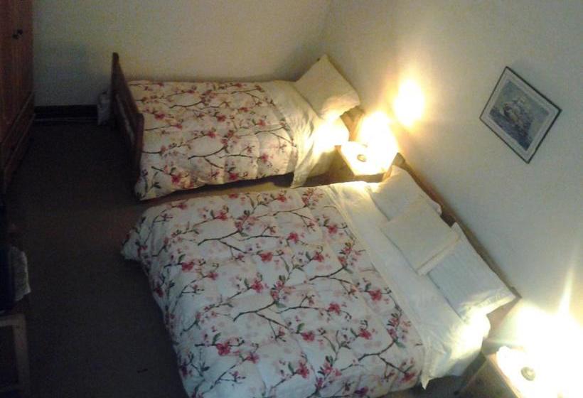 Albergue Scandinavia | Valparaíso | Valparaiso | Chile 11