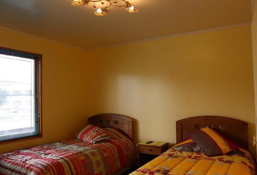 Hotel Yellow Submarine | Punta Arenas | Magallanes y Antartica | Chile 10