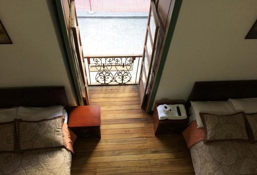 Albergue Hostal Latina | Cuenca | Azuay | Ecuador 11