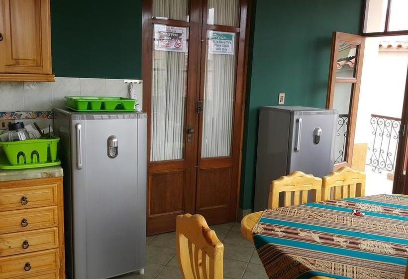 Albergue Villa Oropeza Guest House | Sucre | Bolivia | América del Sur 14