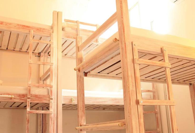 Color Hostel | Palomino | La Guajira | Colombia 13