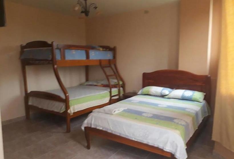 Hotel Hostal Los Delfines | Puerto Lopez | Manabi | Ecuador 4
