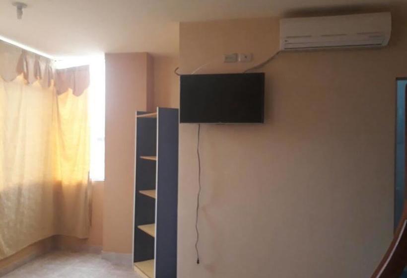 Hotel Hostal Los Delfines | Puerto Lopez | Manabi | Ecuador 6