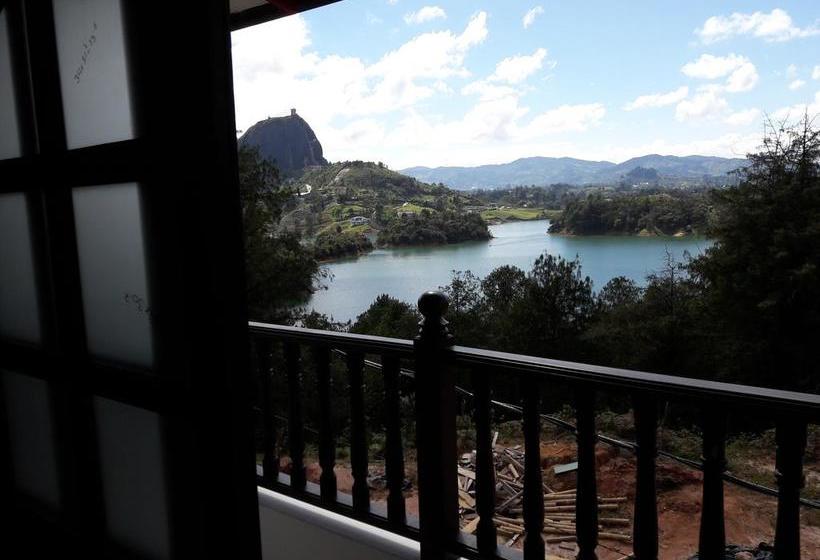Albergue Balcones De La Piedra | Guatapé | Antioquia | Colombia 8