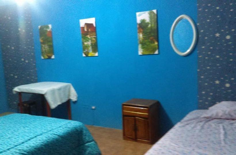 Albergue Hostal El Aleman | Pisco | Pisco | Perú 5