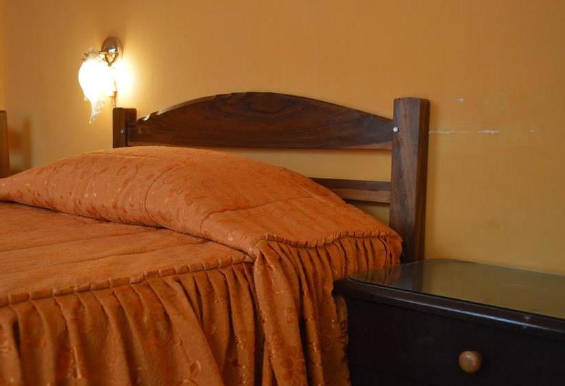 Hotel Hostal La Predilecta | Uyuni | Bolivia | América del Sur 19