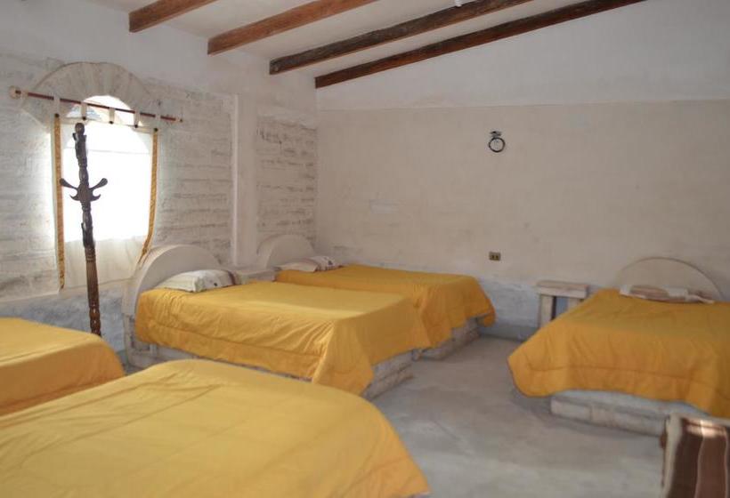 Hotel Jamuy Salt Hostel | Uyuni | Bolivia | América del Sur 18