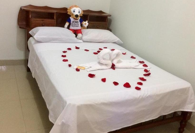 Bed and Breakfast Casa Hospedaje Los Tucanes | Tarapoto | San Martín | Perú 11