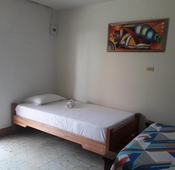 Albergue Hostal Y Pizzería Romana | Jardín | Antioquia | Colombia 10