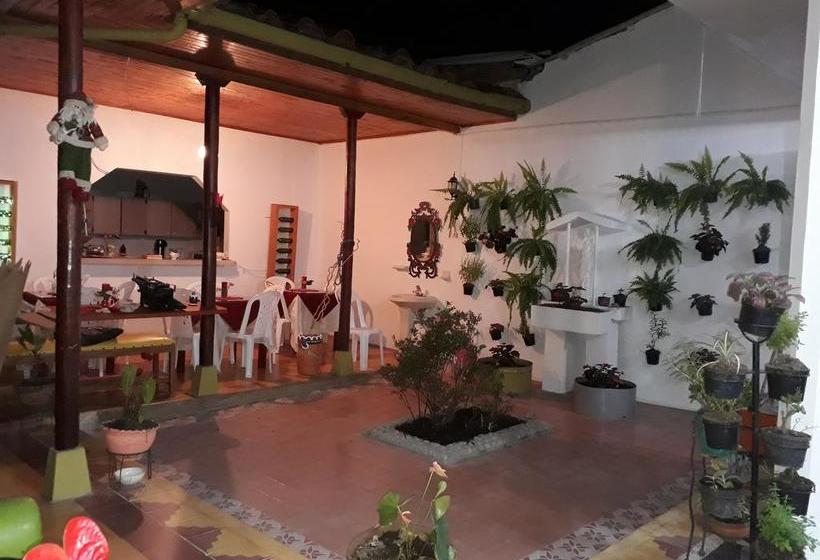 Albergue Hostal Y Pizzería Romana | Jardín | Antioquia | Colombia 6