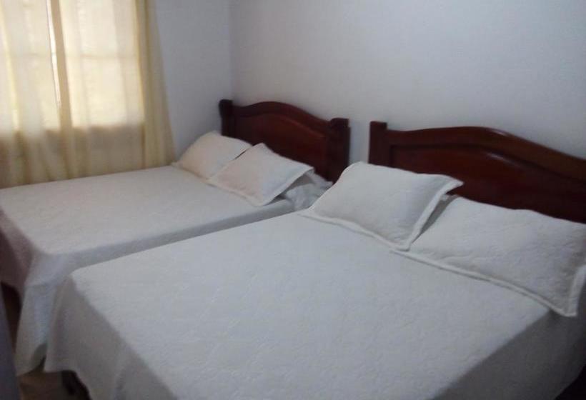 Albergue Hostal Caminos Del Cesar