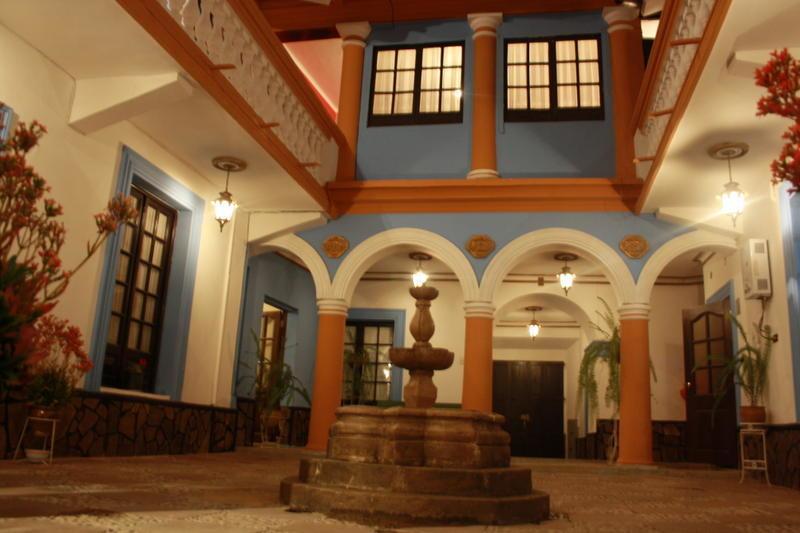 7 Patas Hostel Sucre Bolivia