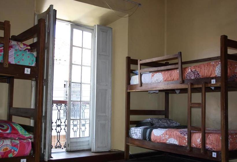 7 Patas Hostel | Sucre | Bolivia | América del Sur 15