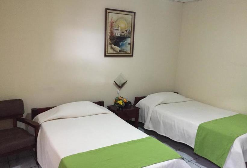 Hotel Restaurant D Mario | Nueva Loja | Sucumbíos | Ecuador 6