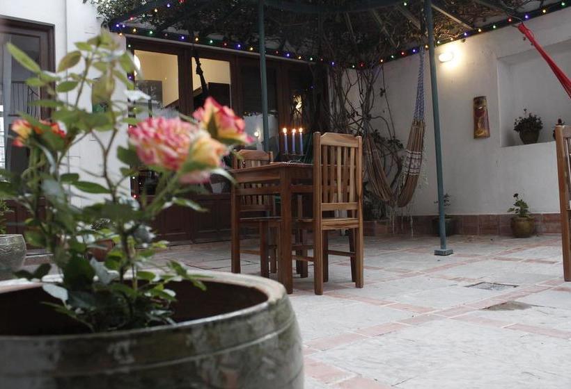 Hostel Casa Blanca Sucre | Sucre | Bolivia | América del Sur 12