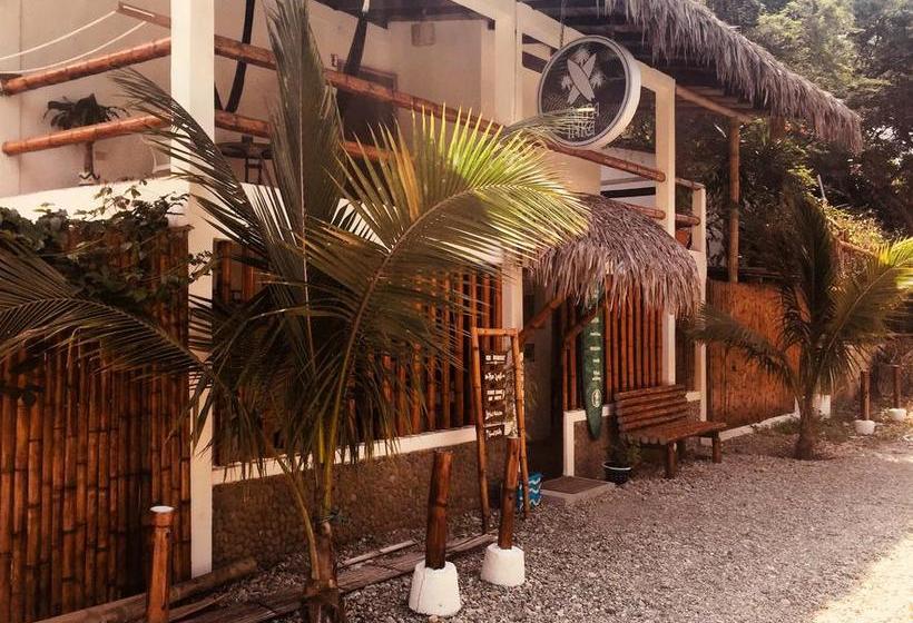 Albergue Sapa Inka Santa Elena