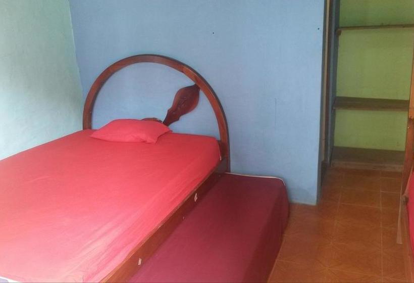 Hotel Hostel Flight Montañita | Montañita | Santa Elena | Ecuador 8