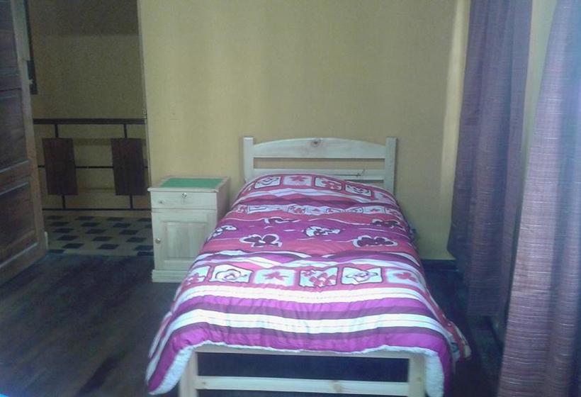 Hostel Camila | Sucre | Bolivia | América del Sur 10