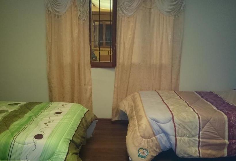 Hostel Camila | Sucre | Bolivia | América del Sur 3