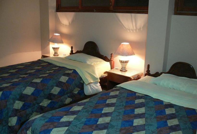 Albergue Hostal Vista Hermosa | Chachapoyas | Chachapoyas | Perú 11