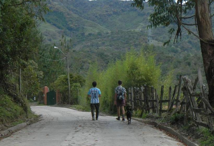 Albergue Casa De Mamá Hostal | Guatapé | Antioquia | Colombia 3