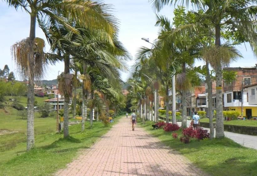 Albergue Casa De Mamá Hostal | Guatapé | Antioquia | Colombia 8
