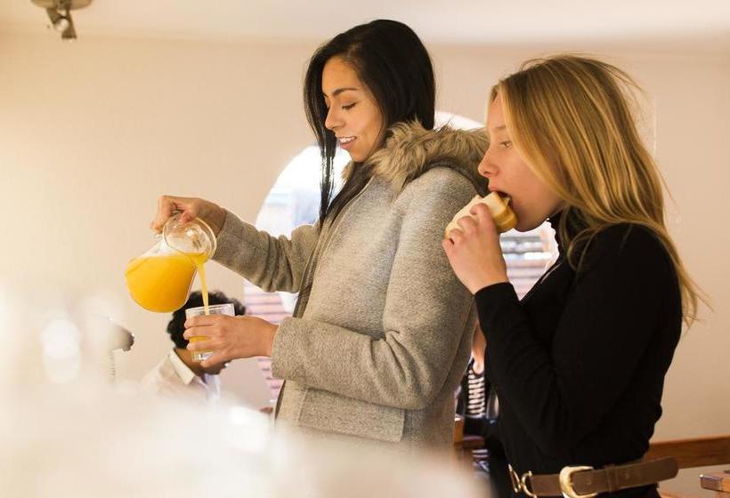 Edelweiss Bed And Breakfast Boutique | Santiago de Chile | Santiago | Chile 11