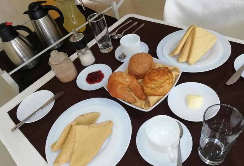 Hotel Victoria Suites | Santo Domingo de los Colorados | Santo Domingo de los Tsáchilas | Ecuador 6