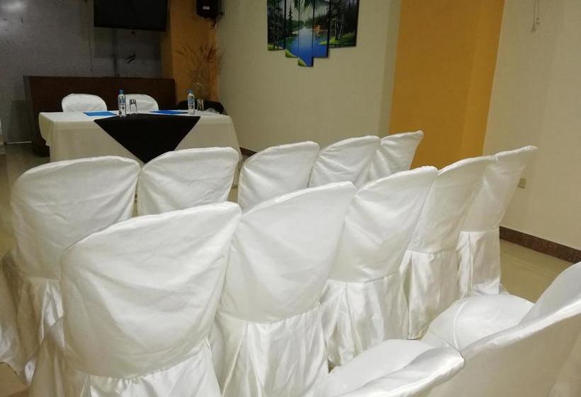 Hotel Victoria Suites | Santo Domingo de los Colorados | Santo Domingo de los Tsáchilas | Ecuador 8