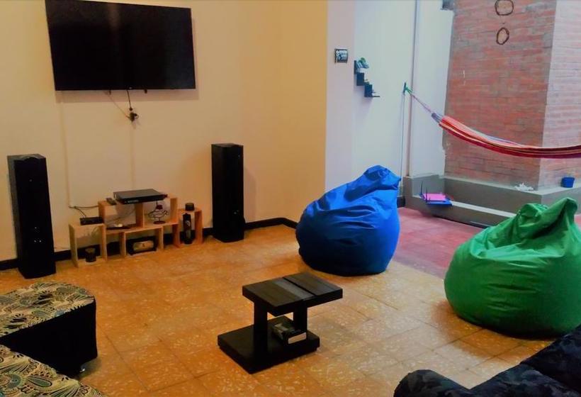 Hotel Tikay Café Hostal | Cali | Valle del Cauca | Colombia 15