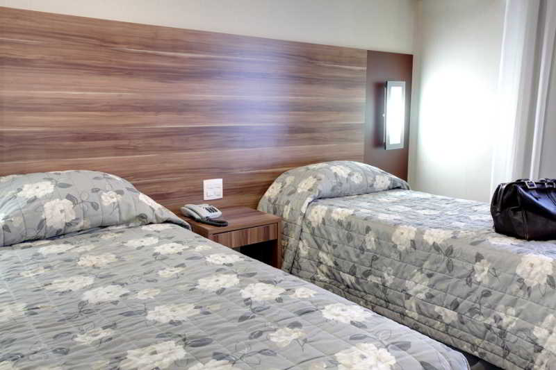 Ramada Hotel Americana