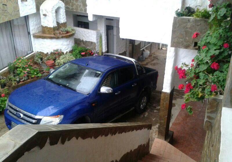 Hotel Plaza Pueblo | Vallegrande | Bolivia | América del Sur 20